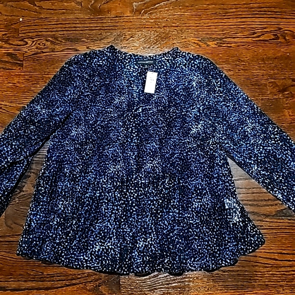 Banana Republic Navy and White Long Sleeve Blouse